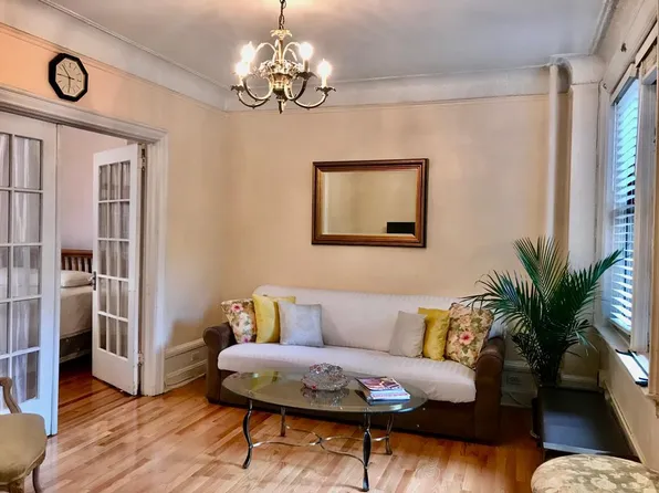 270 Convent Avenue 2E image 1 of 6