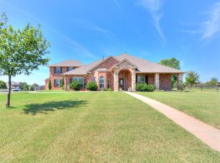 20135 Antler Farms Dr, Edmond, OK 73012