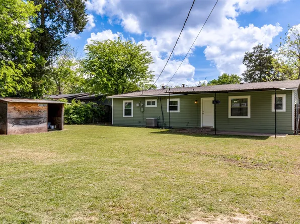 11525 Strand St, Dallas, TX 75218