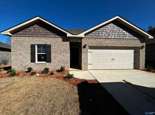 159 High Leaf Dr, Harvest, AL 35749