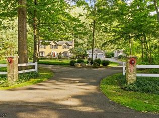 9 Kill Rd, Columbia, NJ 07832