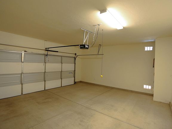 5th image of 12085 N Walz Dr