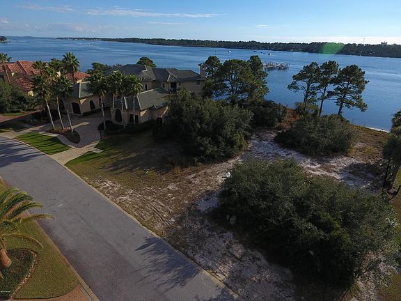 3rd image of 5212 Finisterre Dr