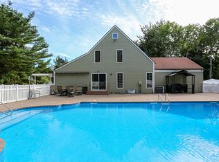 1370 Lighthouse Rd, Southold, NY 11971