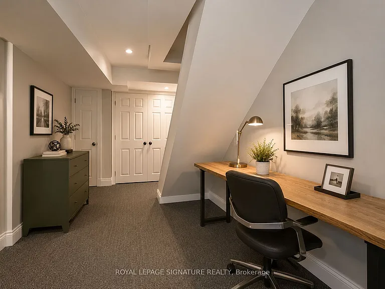 2061 Chrisdon Rd — Photo 15