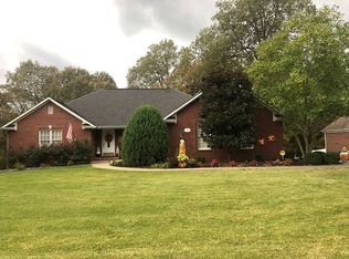 46 Barrington Cir, Paducah, KY 42003