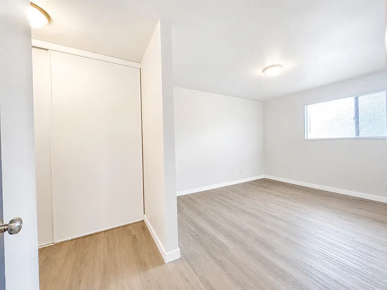 Eastside Apartments LLC — Photo 34