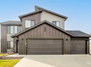 3905 E Jamestown Dr, Nampa, ID 83686