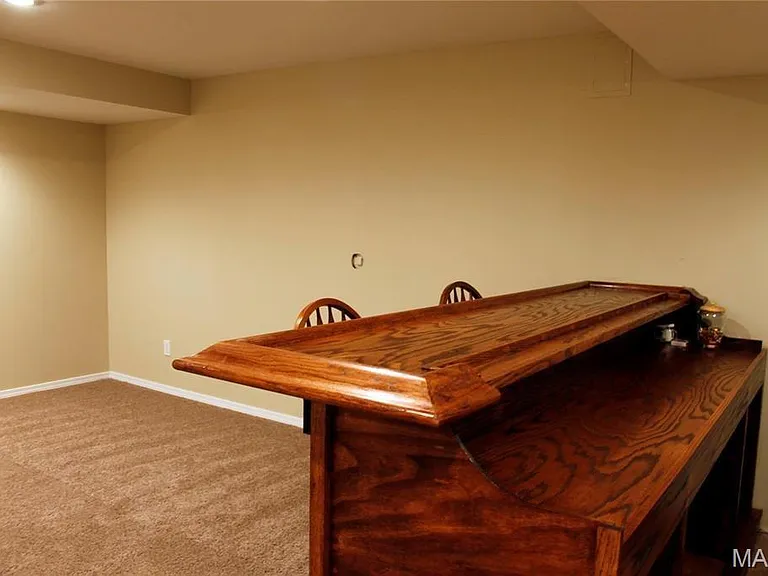 1972 Briarfield Dr — Photo 21