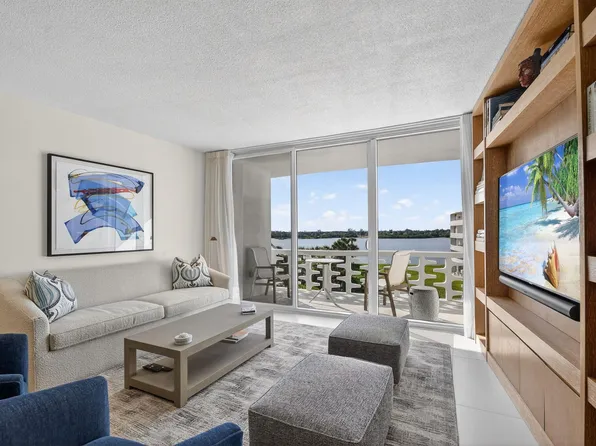 2760 S Ocean Boulevard #417, Palm Beach, FL 33480