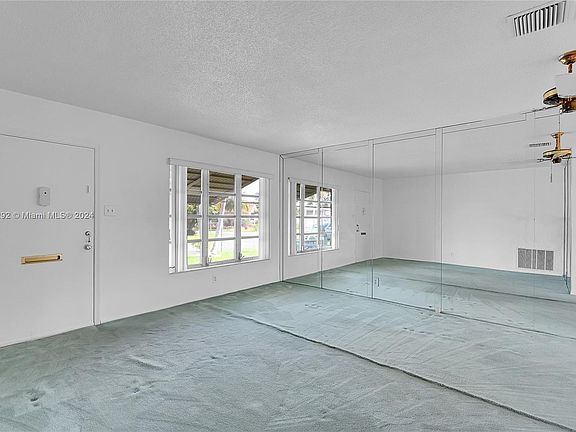 5th image of 4748 NW 49th Ct