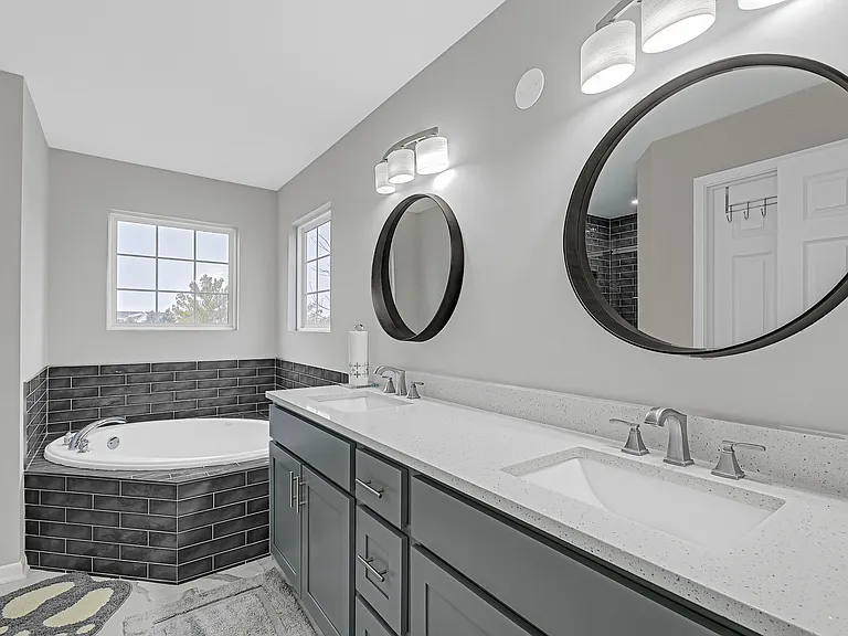 5103 Gardiner Glenn Dr — Photo 9