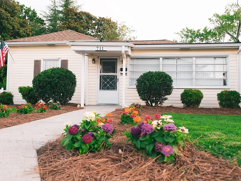 100 Test Single Family — Photo 1