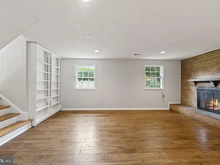 11817 Becket St — Photo 17