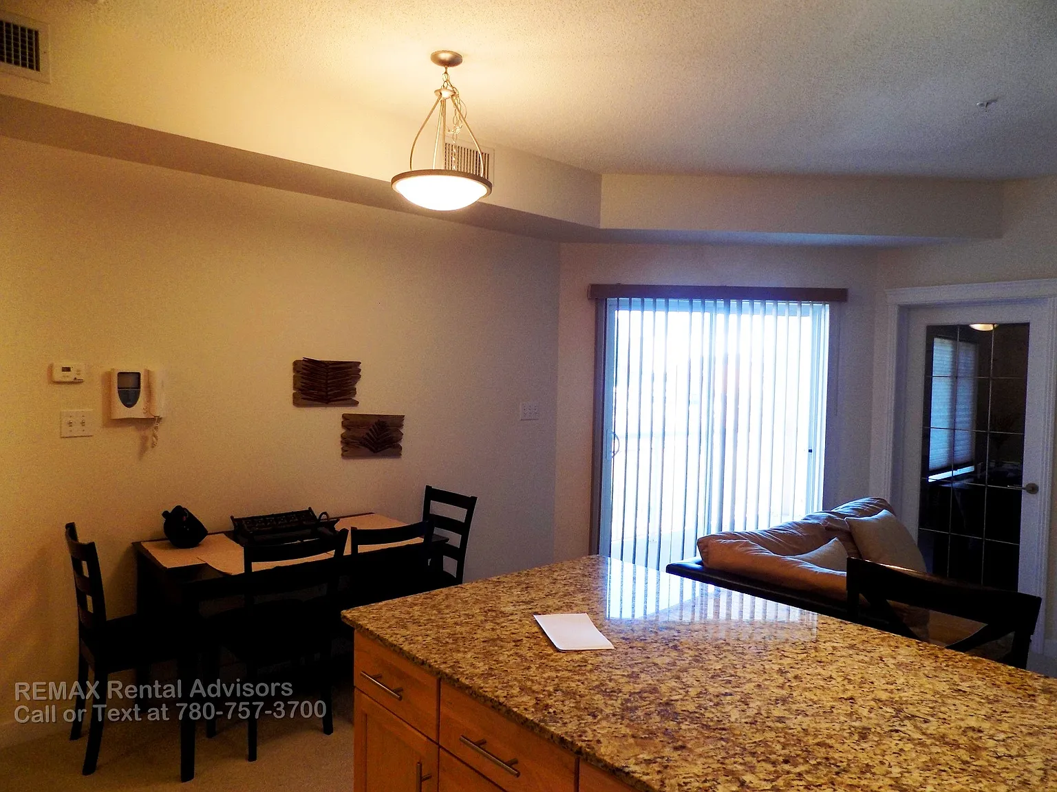 #308 10333 112 Street Northwest — Photo 4