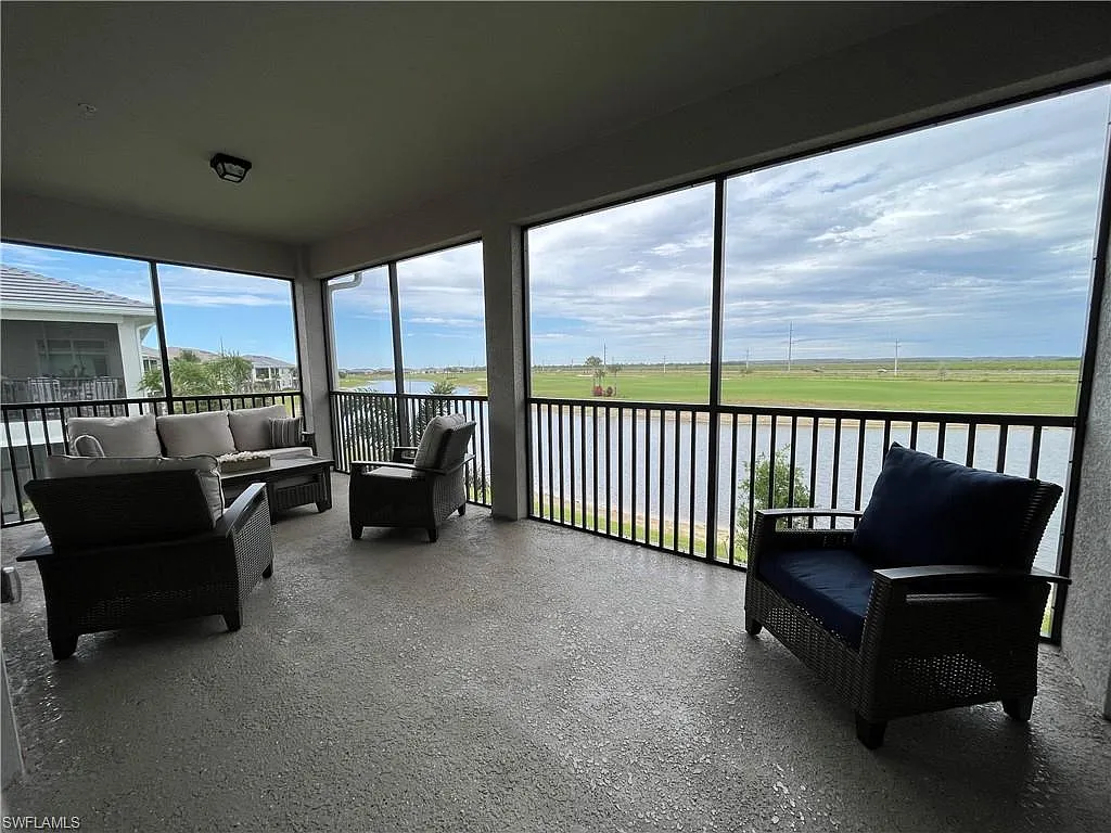6040 Ellerston Way #1421 - The National - Rotunda — Photo 1