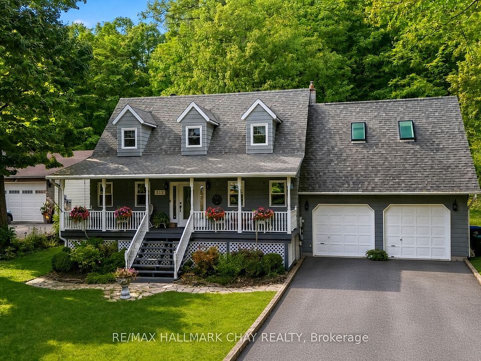 1st image of 372 Lakewood Dr