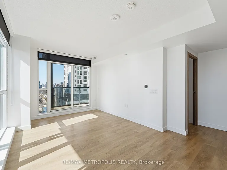 38 Widmer St #2711 — Photo 8