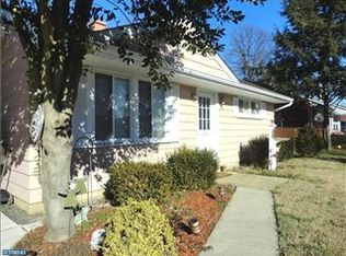 203 Rudderow Ave, Maple Shade, NJ 08052