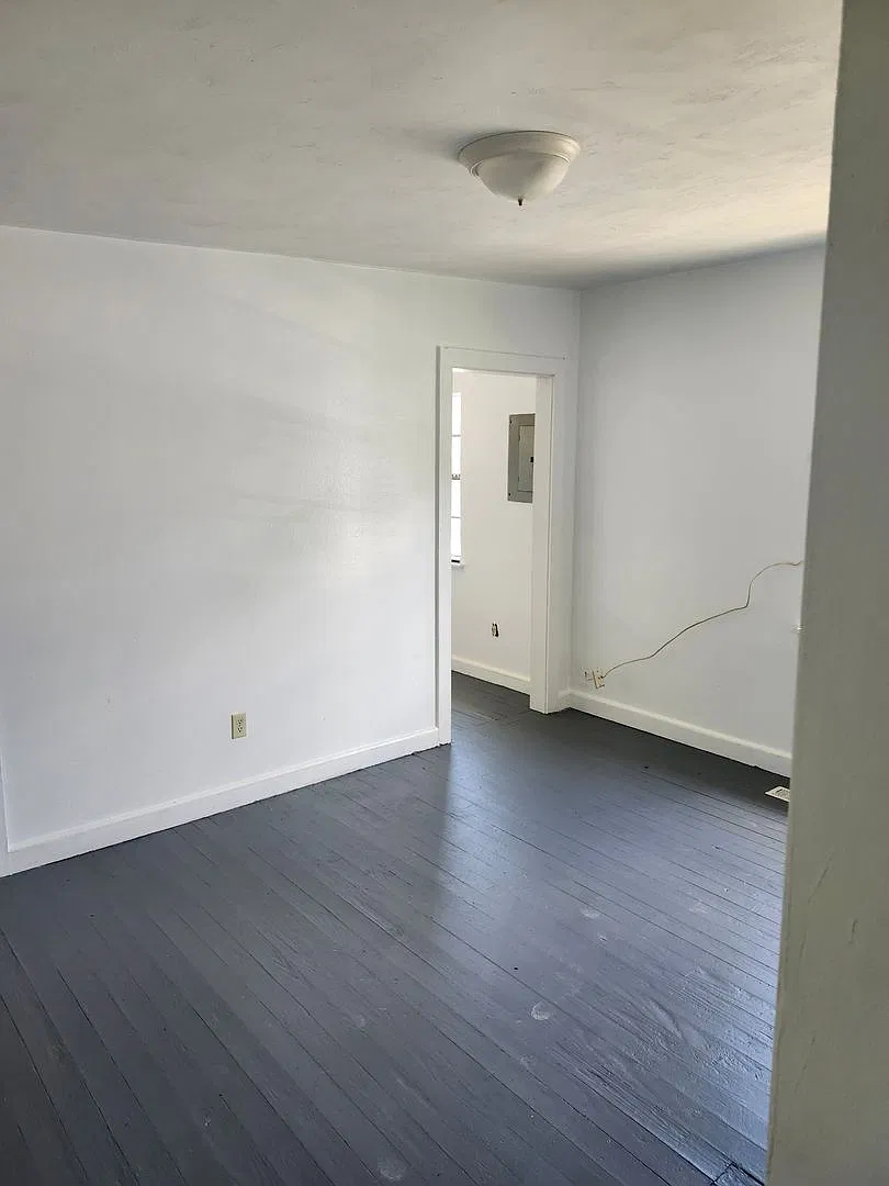 715 Liberty Street — Photo 3