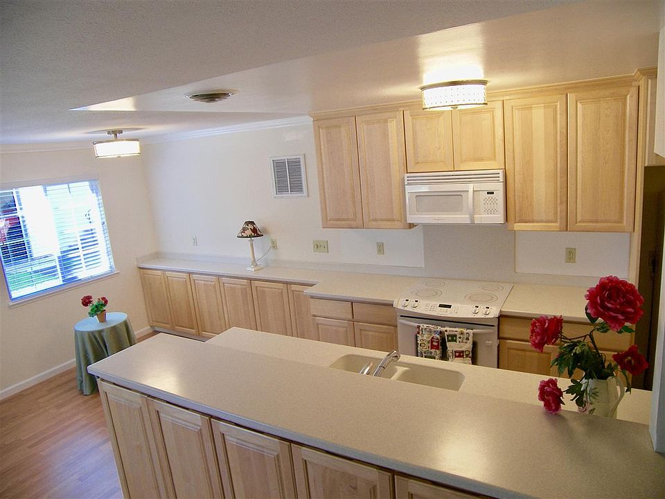 1st image of 2203 Peacock Pl APT 2