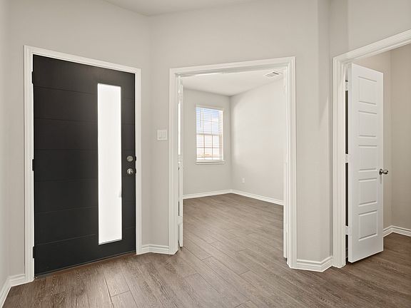 3rd image of 6944 Night Owl Ln