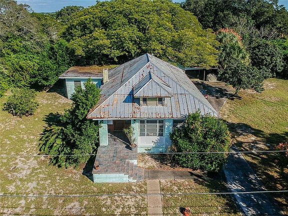 2nd image of 701 Anclote Dr