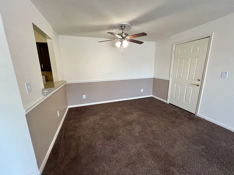 Countrybrook Apartments — Photo 35