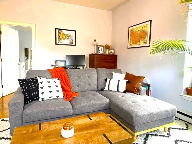 533-535 Columbus Ave #7 — Photo 7