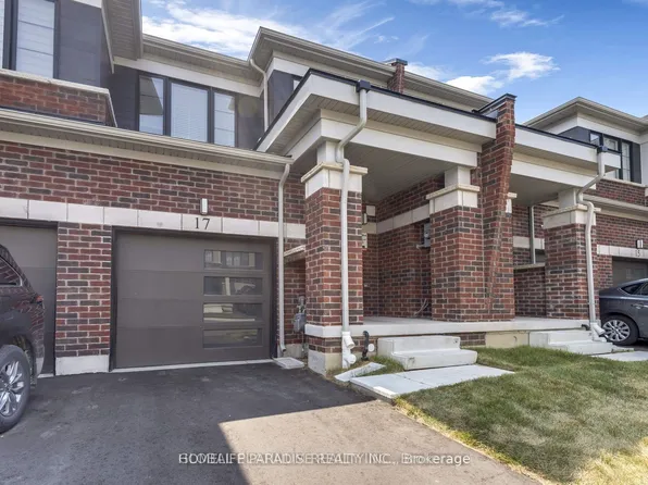 15 Blacklock St E #3, Cambridge, ON N1S 0E6