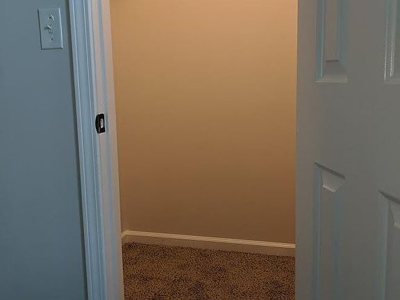 4th image of 617 Gusty Ct