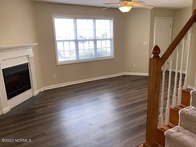 2152 Flagstone Ct #M10 — Photo 3