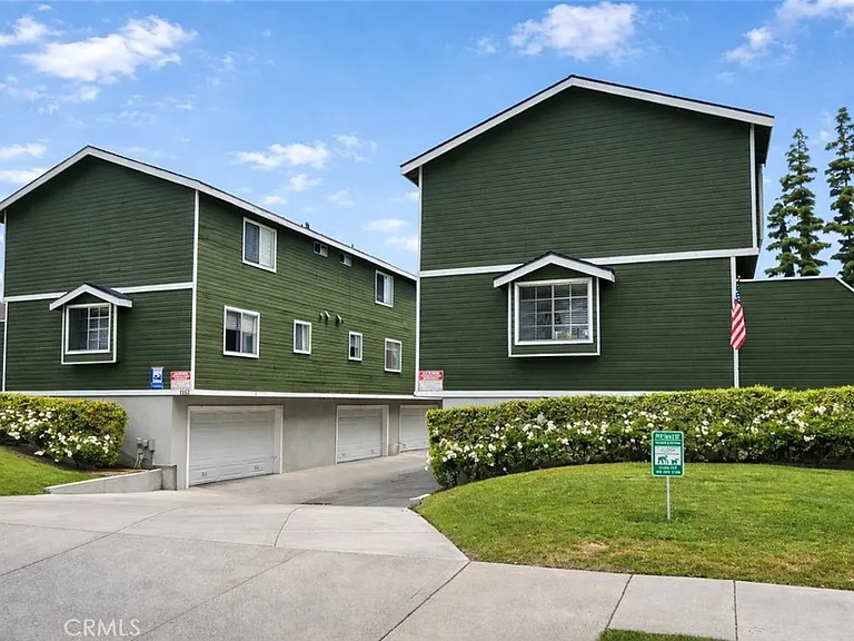 1163 W Badillo St #12 — Photo 9