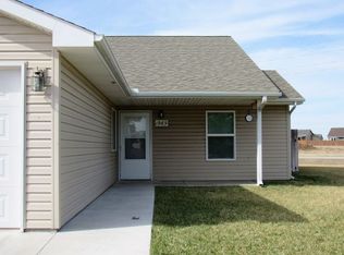 1969 Deerfield Dr, McPherson, KS 67460