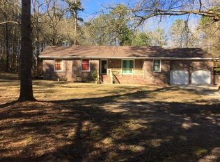 249 Highland Dr, Summerville, SC 29483