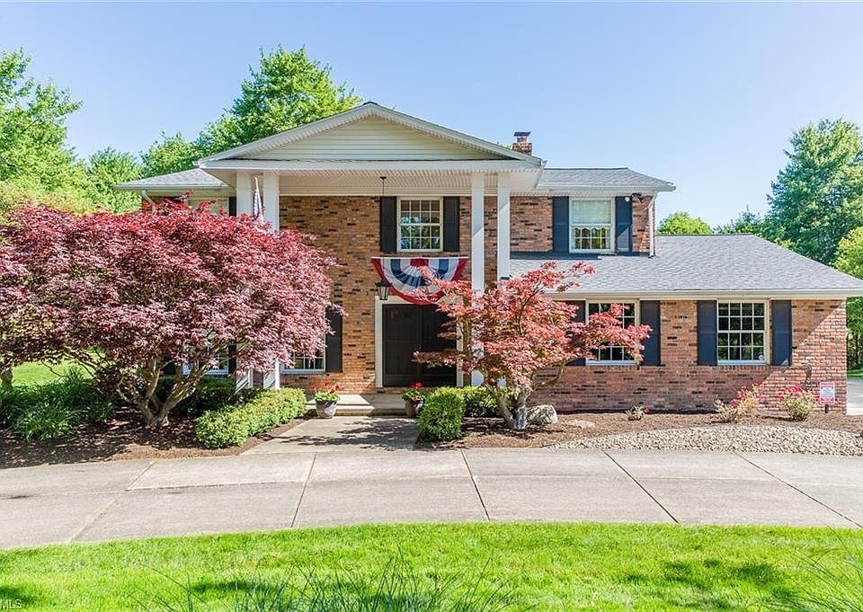 1st image of 8834 N Shiloh Dr