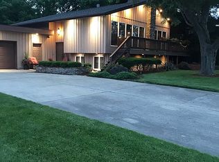 1009 Gregory St, Normal, IL 61761