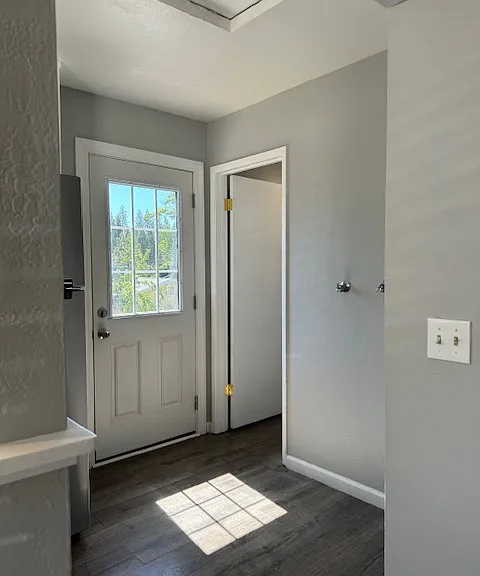 12 Gearhart Ln — Photo 9