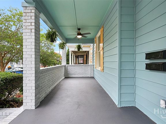 3rd image of 309 W 33rd Street