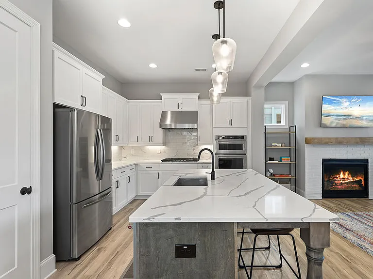 2018 Cobblestone Way — Photo 9