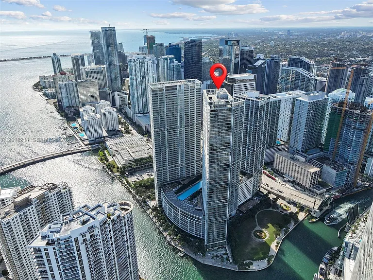 465 Brickell Ave #904 — Photo 19