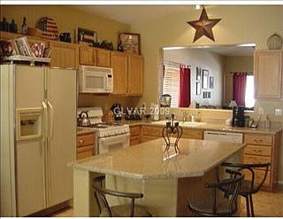 2nd image of 4920 Morning Falls Ave