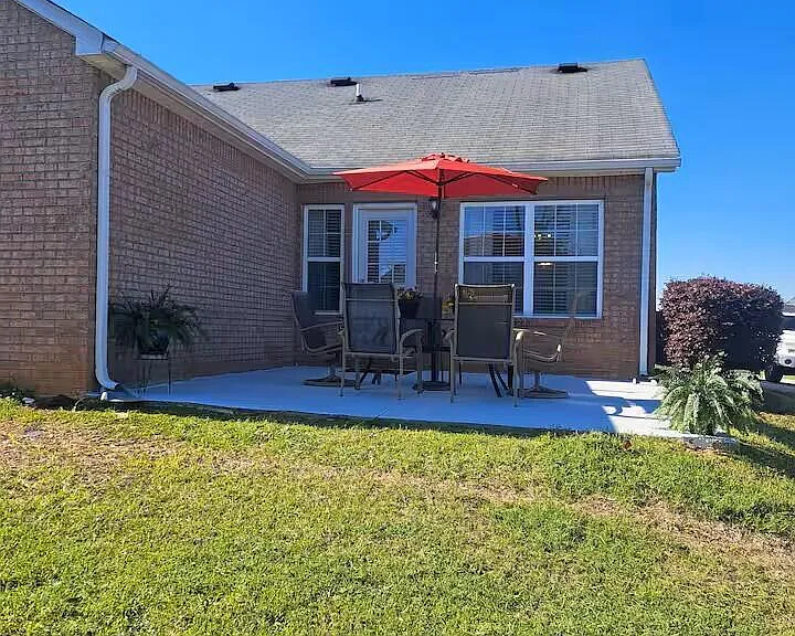 3022 Pepperhill Dr — Photo 3