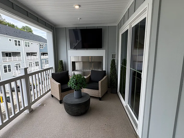 8001 Lake Laurel Ln #B — Photo 26