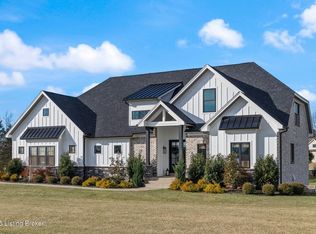 4002 Grand Oaks Ridge Ct, Crestwood, KY 40014