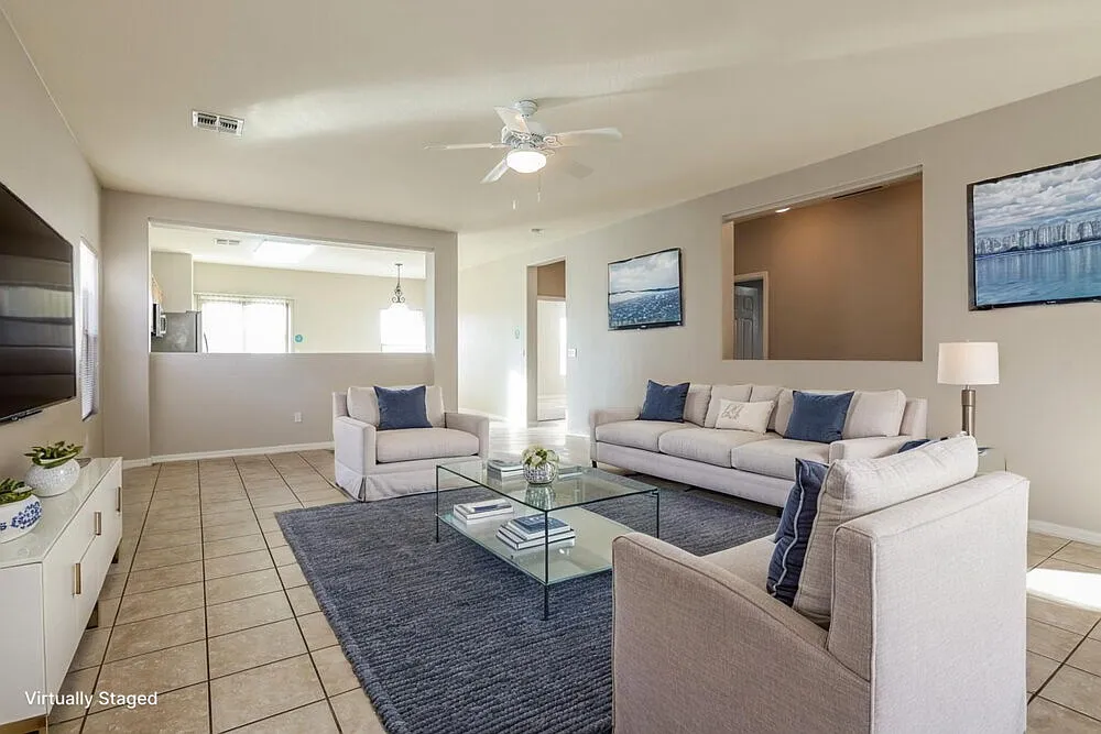 4 bed, 2.0 bath, 1594 sqft, $2,265 — Photo 4