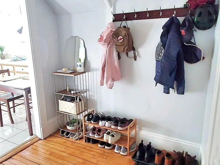 35 Fairview Ter #1 — Photo 3