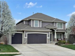 10306 NE 103rd Ter, Kansas City, MO 64157
