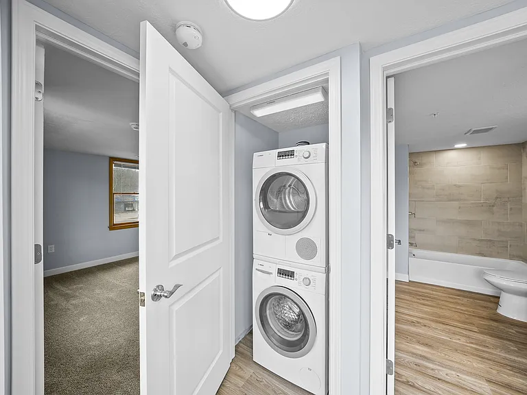 1735 Merriman Rd #101 — Photo 6