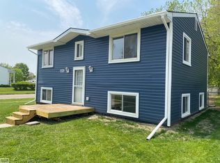 58705 Chennault Dr, New Haven, MI